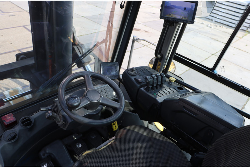 Kalmar DCG220-12LB - Chariot élévateur diesel: photos 2 Kalmar DCG220-12LB - Chariot élévateur diesel: photos 2