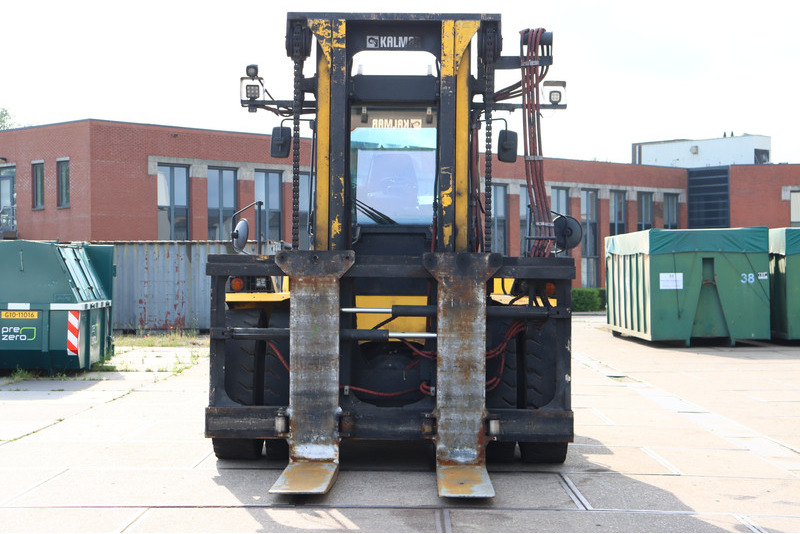 Kalmar DCG220-12LB - Chariot élévateur diesel: photos 3 Kalmar DCG220-12LB - Chariot élévateur diesel: photos 3
