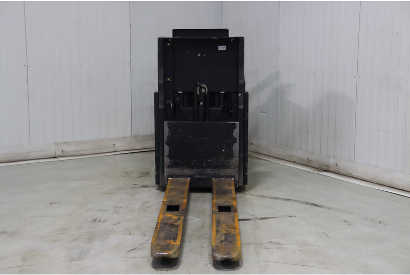 Toyota OSE120 - Préparateur de commandes: photos 3 Toyota OSE120 - Préparateur de commandes: photos 3