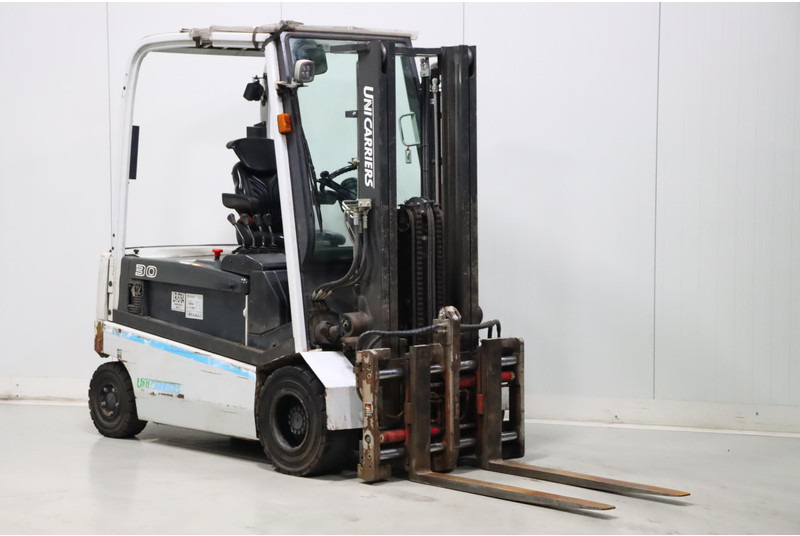 UniCarriers G1Q2L30Q - Chariot élévateur électrique: photos 1 UniCarriers G1Q2L30Q - Chariot élévateur électrique: photos 1