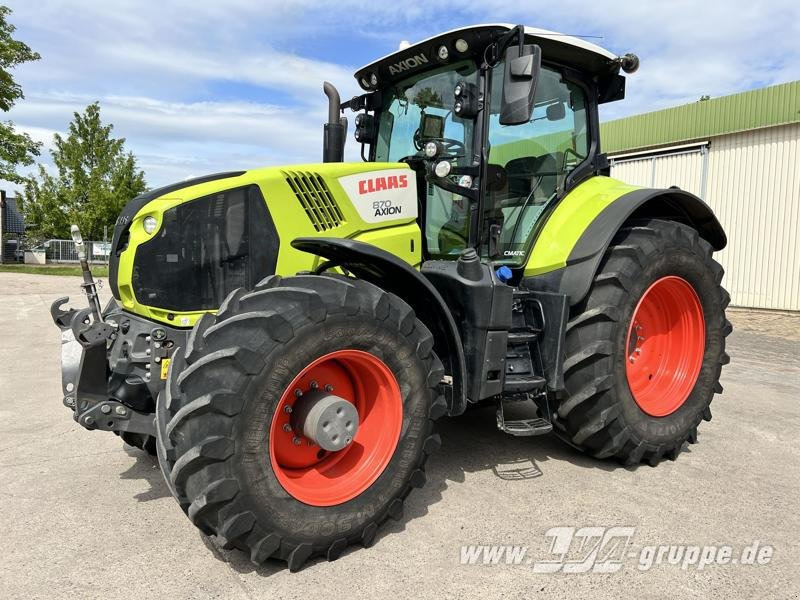 CLAAS Axion 870 - Tracteur agricole: photos 1 CLAAS Axion 870 - Tracteur agricole: photos 1