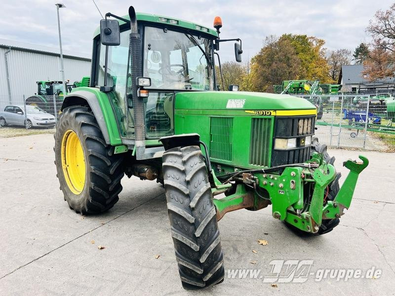 John Deere 6910 - Tracteur agricole: photos 2 John Deere 6910 - Tracteur agricole: photos 2