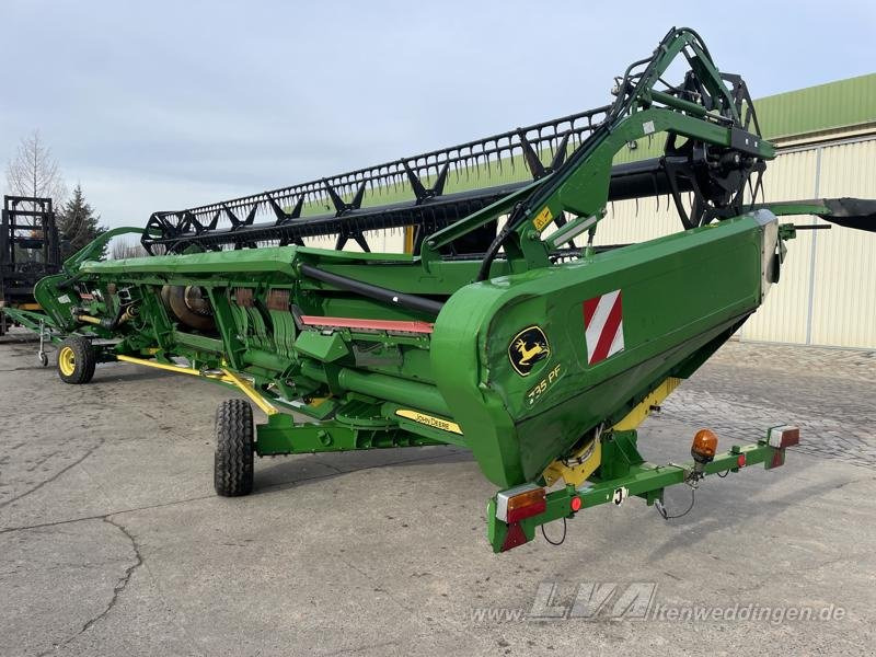 John Deere 735 PremiumFlow - Moissoneuse: photos 4 John Deere 735 PremiumFlow - Moissoneuse: photos 4