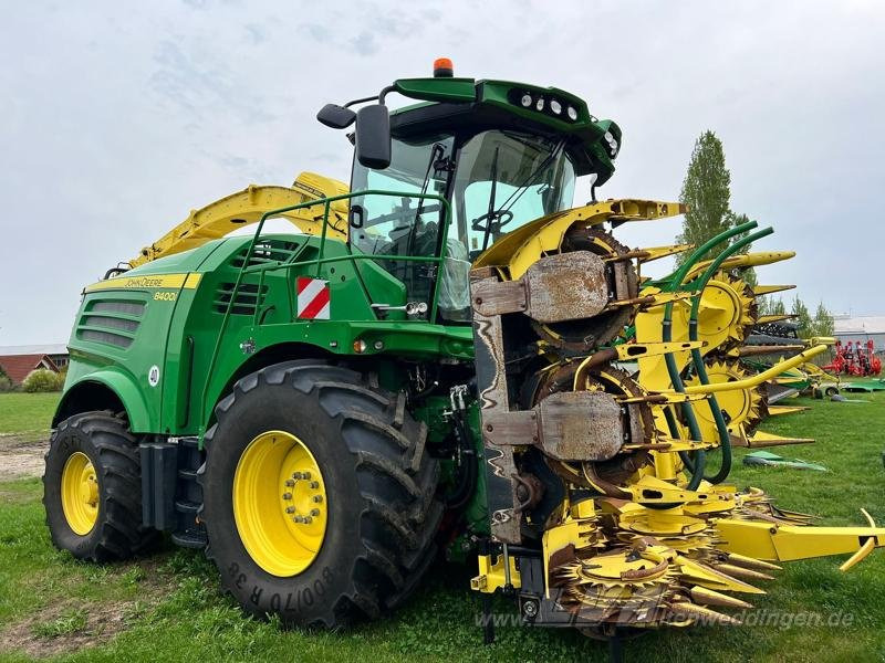 John Deere 8400 - Ensileuse: photos 1 John Deere 8400 - Ensileuse: photos 1