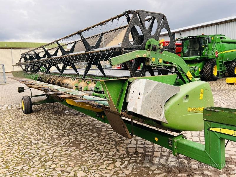 John Deere PremiumFlow 630 Zürn - Moissoneuse: photos 1 John Deere PremiumFlow 630 Zürn - Moissoneuse: photos 1