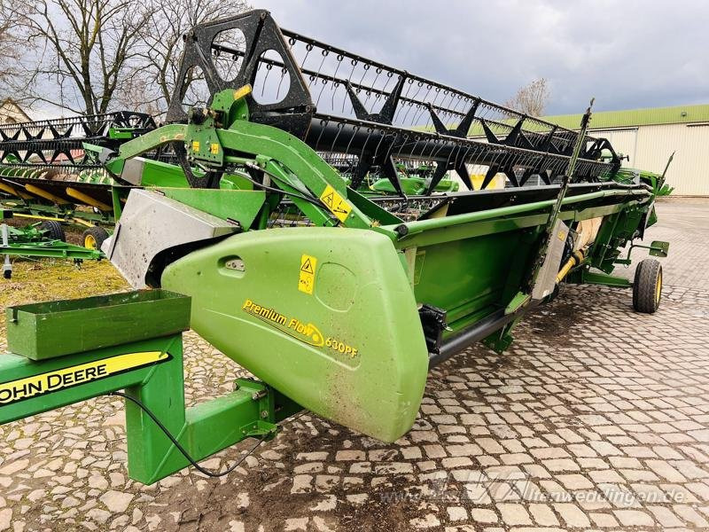 John Deere PremiumFlow 630 Zürn - Moissoneuse: photos 4 John Deere PremiumFlow 630 Zürn - Moissoneuse: photos 4