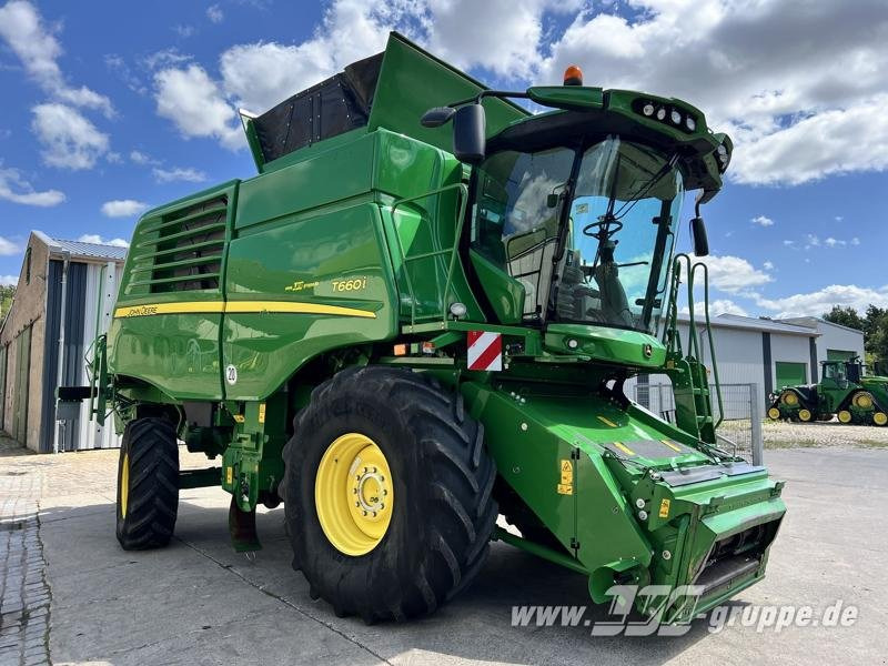 John Deere T660 i ProDrive - Moissonneuse-batteuse: photos 3 John Deere T660 i ProDrive - Moissonneuse-batteuse: photos 3