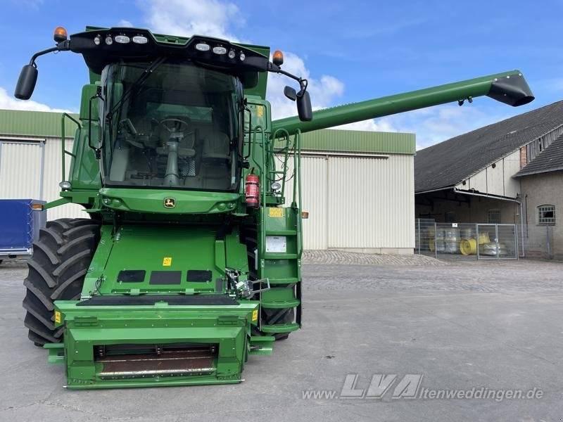 John Deere W550 - Moissonneuse-batteuse: photos 2 John Deere W550 - Moissonneuse-batteuse: photos 2