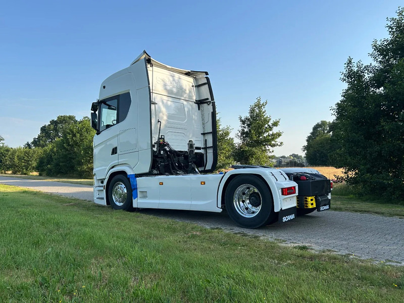 Scania S500 NGS | 4x2 NB | 4 BALOON SUSP. | PARK-COOLER | RETARDER | FULL-AIR | PTO PREP. | ACC | - Tracteur routier: photos 3 Scania S500 NGS | 4x2 NB | 4 BALOON SUSP. | PARK-COOLER | RETARDER | FULL-AIR | PTO PREP. | ACC | - Tracteur routier: photos 3