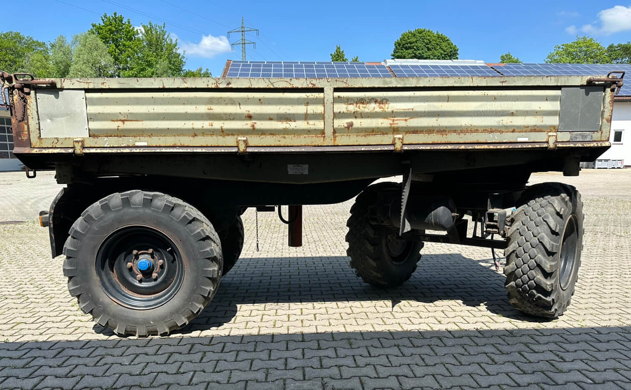 Unimog Anhänger 3 Seitenkipper Müller Mitteltal KD - Remorque benne: photos 4 Unimog Anhänger 3 Seitenkipper Müller Mitteltal KD - Remorque benne: photos 4