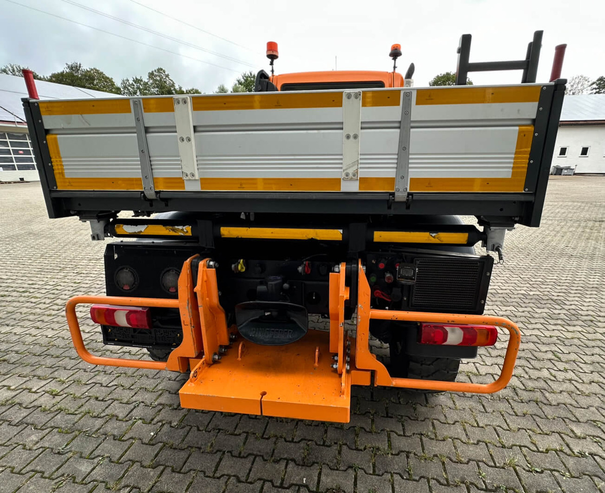 Unimog 530 - U530 405 44301 Mercedes Benz 405 - Véhicule de voirie/ Spécial: photos 4 Unimog 530 - U530 405 44301 Mercedes Benz 405 - Véhicule de voirie/ Spécial: photos 4