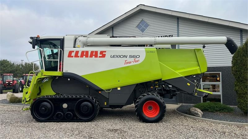 Moissonneuse-batteuse Claas LEXION 560 Med ny bælter og 4wd: photos 16