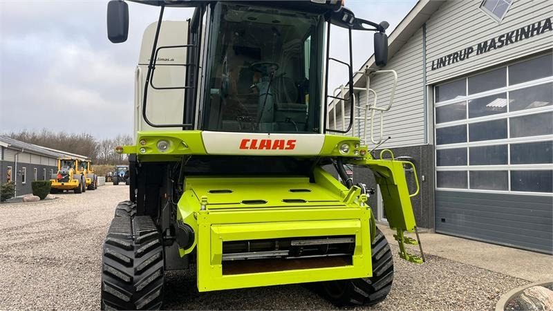 Moissonneuse-batteuse Claas LEXION 560 Med ny bælter og 4wd: photos 23