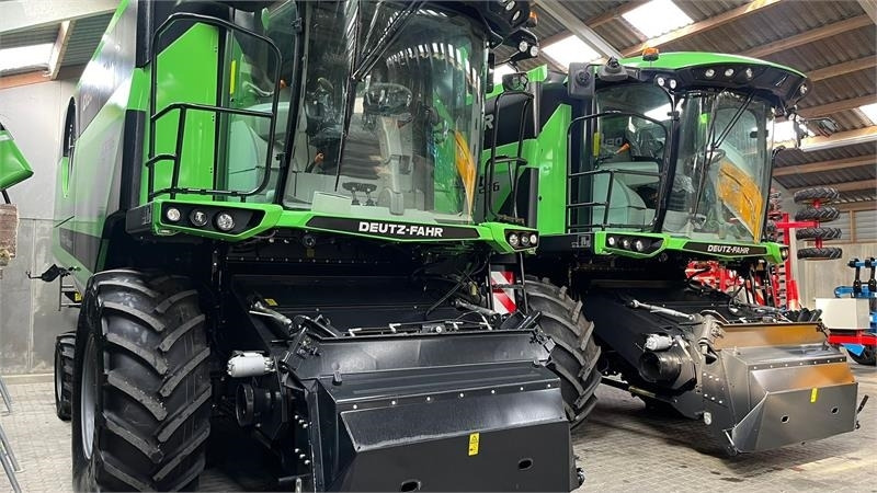 Moissonneuse-batteuse Deutz-fahr 7206 With 24feed - 7.2m header. New and unused Com: photos 16