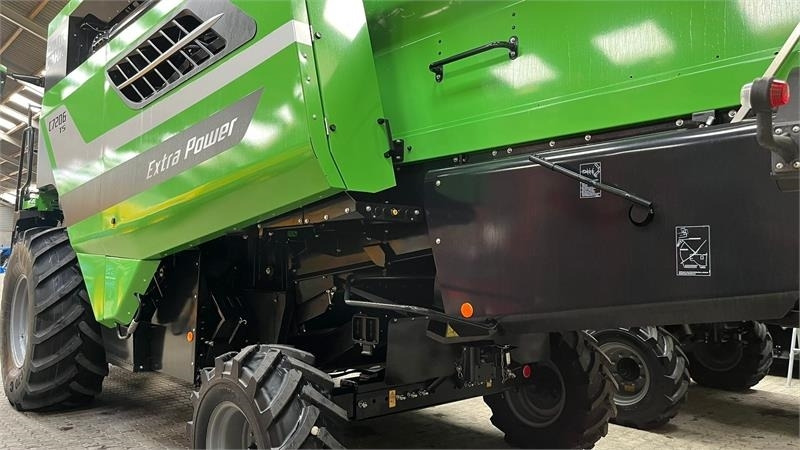 Moissonneuse-batteuse Deutz-fahr 7206 With 24feed - 7.2m header. New and unused Com: photos 19