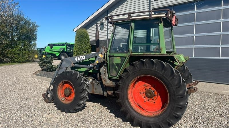 Fendt 308 LS Farmer Turbomatik med frontlæsser og skovin - Tracteur agricole: photos 3 Fendt 308 LS Farmer Turbomatik med frontlæsser og skovin - Tracteur agricole: photos 3