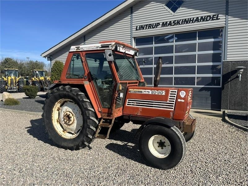 Tracteur agricole Fiat 85-90 TURBO Super Comfort: photos 14