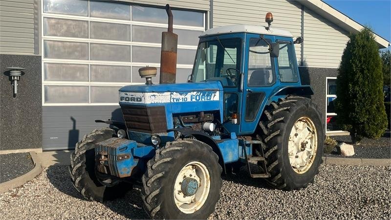 Ford TW10 Meget original 4wd Ford TW10. - Tracteur agricole: photos 2 Ford TW10 Meget original 4wd Ford TW10. - Tracteur agricole: photos 2