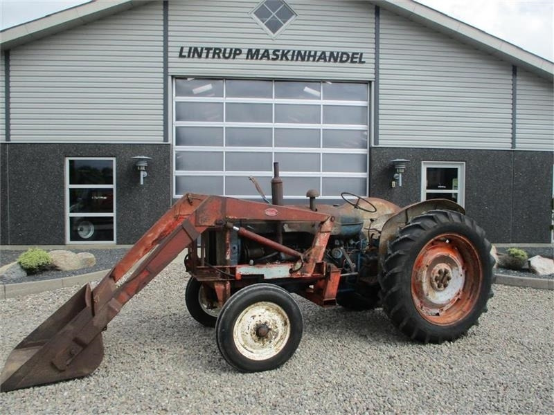 Fordson Frontlæsser med skovl og beslag fra Ford Major. Ka - Chargeur frontal pour tracteur: photos 1 Fordson Frontlæsser med skovl og beslag fra Ford Major. Ka - Chargeur frontal pour tracteur: photos 1
