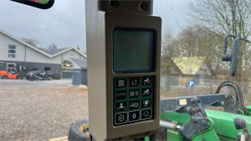 John Deere 6800 Med frontlift. - Tracteur agricole: photos 5 John Deere 6800 Med frontlift. - Tracteur agricole: photos 5