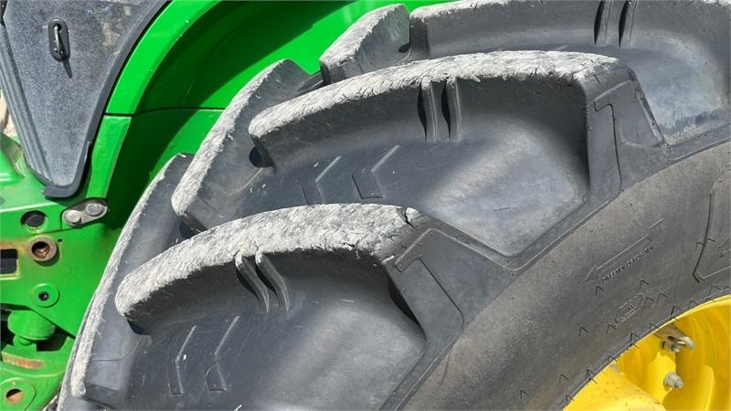 John Deere 7280R Næsten nye dæk, Autopower og frontlift - Tracteur agricole: photos 4 John Deere 7280R Næsten nye dæk, Autopower og frontlift - Tracteur agricole: photos 4
