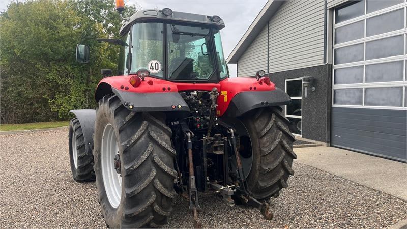 Crédit-bail de Massey Ferguson 6490 Dyna 6 med frontlift  Massey Ferguson 6490 Dyna 6 med frontlift: photos 13 Crédit-bail de Massey Ferguson 6490 Dyna 6 med frontlift  Massey Ferguson 6490 Dyna 6 med frontlift: photos 13