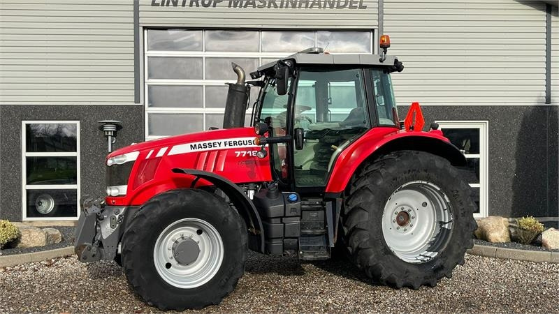 Massey Ferguson 7718 Dyna VT Med frontlift og frontPTO - Tracteur agricole: photos 1 Massey Ferguson 7718 Dyna VT Med frontlift og frontPTO - Tracteur agricole: photos 1