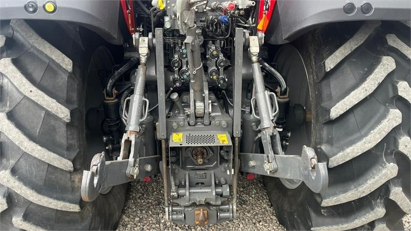 Massey Ferguson 7726 S DynaVT Med frontlift - Tracteur agricole: photos 5 Massey Ferguson 7726 S DynaVT Med frontlift - Tracteur agricole: photos 5