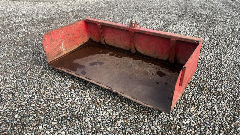 Premo 200 - Godet: photos 1 Premo 200 - Godet: photos 1