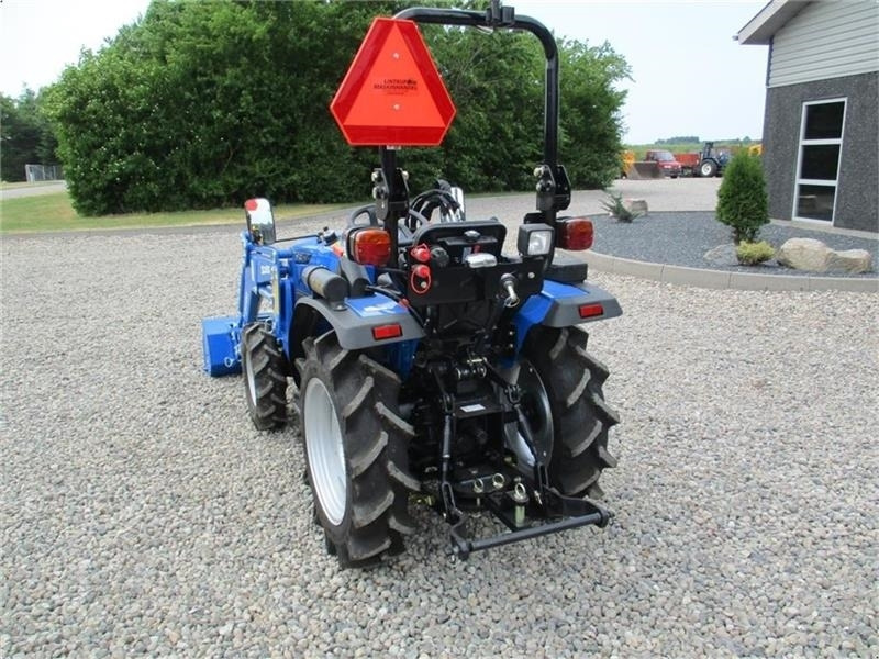 Tracteur communal Solis 26 Gearmaskine med servostyrring og fuldhydraulisk: photos 6