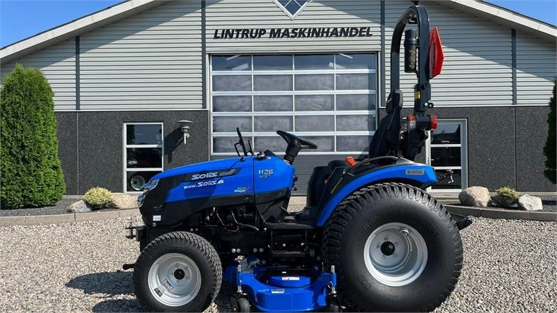 Solis 26 HST Hydrostat Turf hjul og klipperbord - Motofaucheuse: photos 1 Solis 26 HST Hydrostat Turf hjul og klipperbord - Motofaucheuse: photos 1