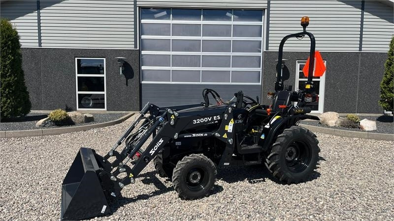 Solis S26 6+2 gearmaskine Limited Edition i sort med bre - Tracteur agricole: photos 1 Solis S26 6+2 gearmaskine Limited Edition i sort med bre - Tracteur agricole: photos 1