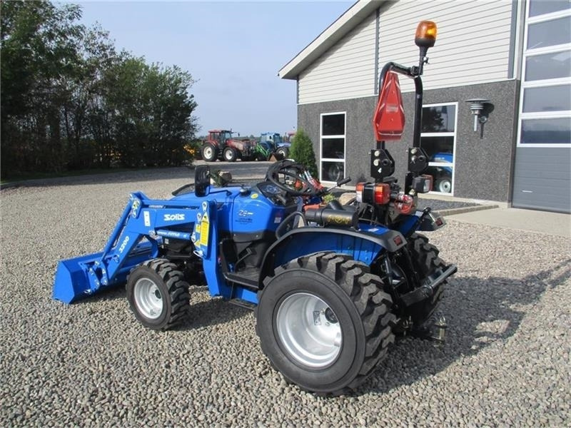 Solis S26 6+2 gearmaskine med Servostyring og fuldhydrau - Tracteur agricole: photos 3 Solis S26 6+2 gearmaskine med Servostyring og fuldhydrau - Tracteur agricole: photos 3