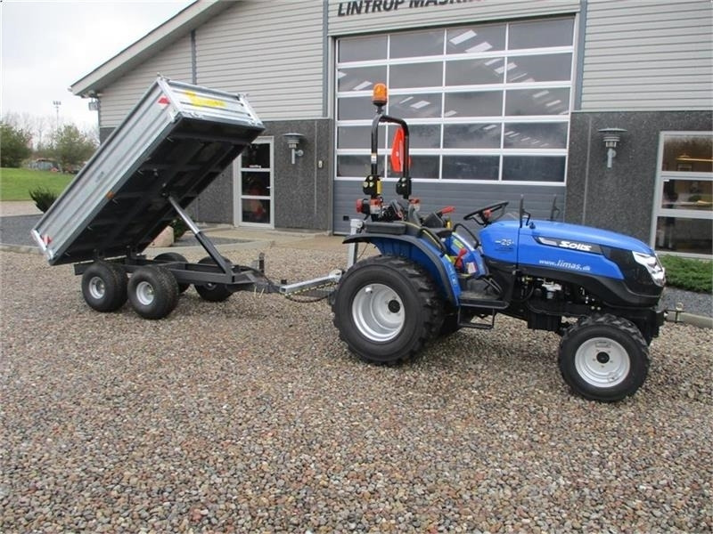 Solis S26 6+2 gearmaskine med servostyring og frontlæsse - Tracteur agricole: photos 4 Solis S26 6+2 gearmaskine med servostyring og frontlæsse - Tracteur agricole: photos 4