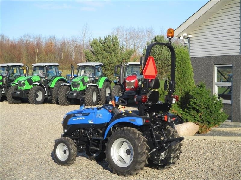 Solis S26 Shuttle XL 9+9 - Tracteur agricole: photos 3 Solis S26 Shuttle XL 9+9 - Tracteur agricole: photos 3