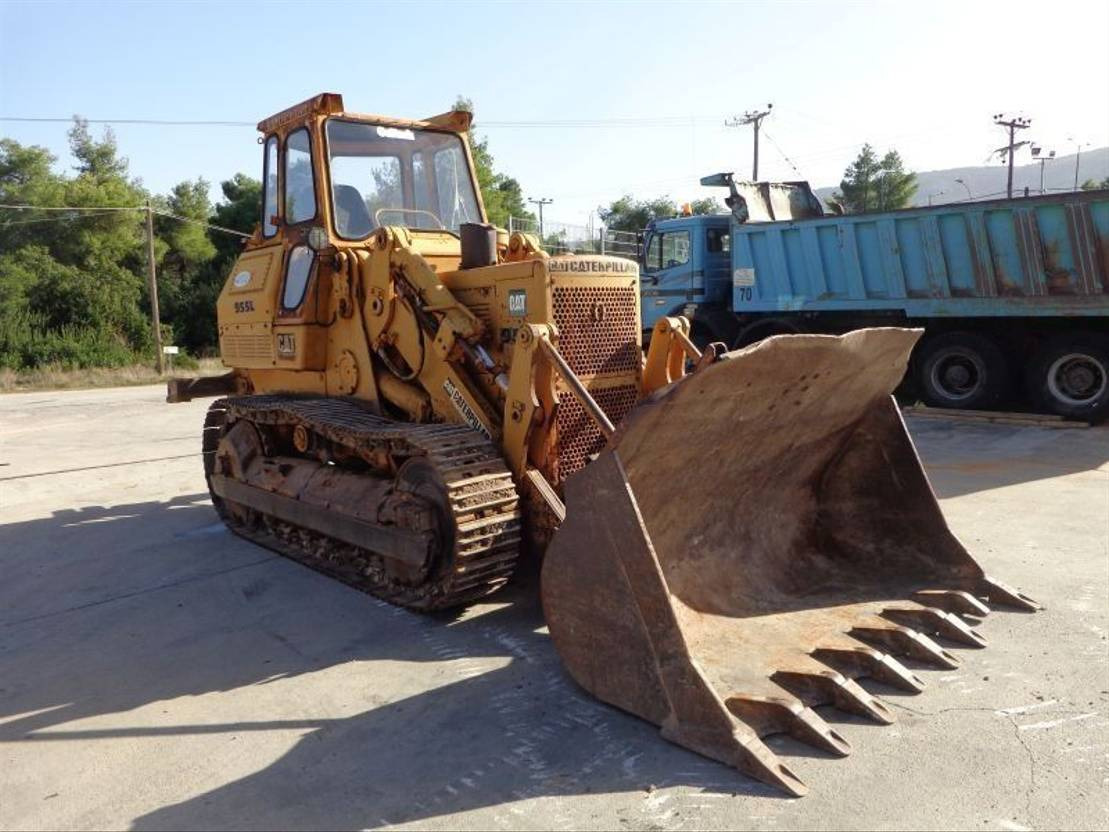 Caterpillar CAT 955L WITH RIPPER - Chargeuse sur chenilles: photos 4 Caterpillar CAT 955L WITH RIPPER - Chargeuse sur chenilles: photos 4
