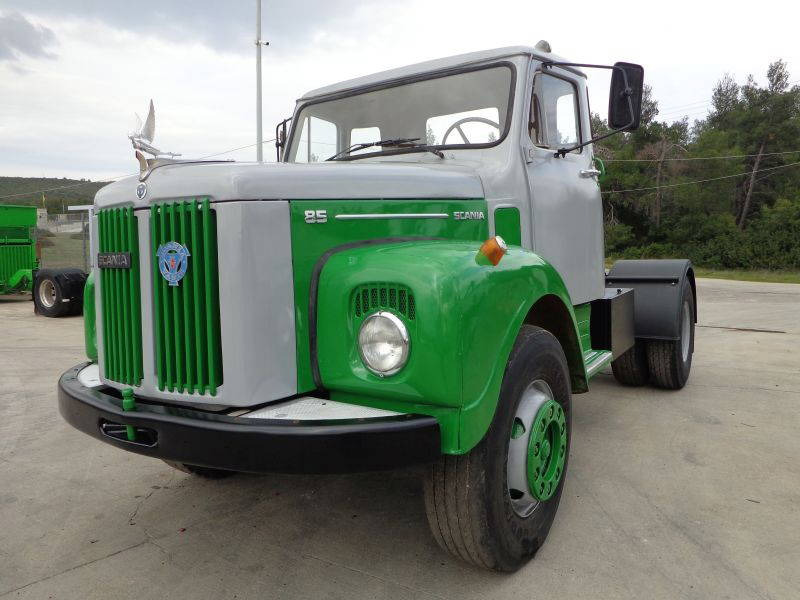 Scania L Scania Vabis L85 /54 4X2 Truck Head - Tracteur routier: photos 3 Scania L Scania Vabis L85 /54 4X2 Truck Head - Tracteur routier: photos 3