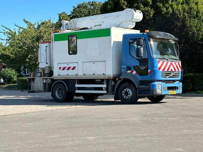 Volvo FL 240 ARBEITSBUHNE/SKYWORKER/17.5m - Camion: photos 2 Volvo FL 240 ARBEITSBUHNE/SKYWORKER/17.5m - Camion: photos 2