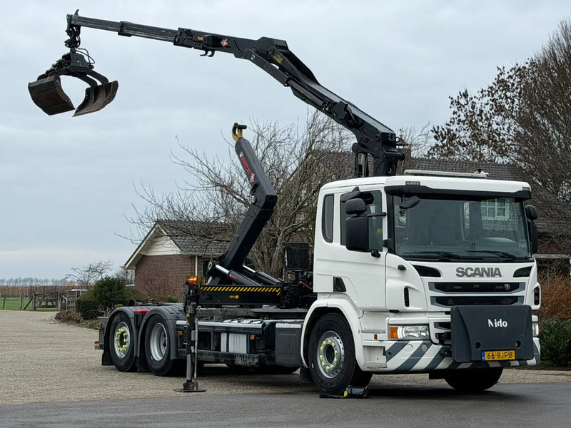 Scania P320 Z-KRAAN/RADIO REMOTE!!HAAK!!TOP 2017!!EURO6!! ZERO EMISSIE 2030!! - Camion ampliroll, Camion grue: photos 1 Scania P320 Z-KRAAN/RADIO REMOTE!!HAAK!!TOP 2017!!EURO6!! ZERO EMISSIE 2030!! - Camion ampliroll, Camion grue: photos 1