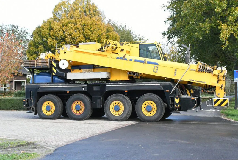 Terex-Demag AC60 CITY CLASS! Double cab!!8X8!! - Grue tout-terrain: photos 3 Terex-Demag AC60 CITY CLASS! Double cab!!8X8!! - Grue tout-terrain: photos 3