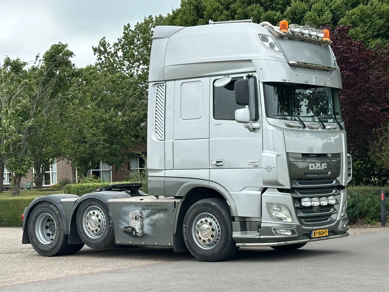 DAF XF 510 FULL OPTIONS SHOW TRUCK!! ONLY 277tKM!! - Tracteur routier: photos 2 DAF XF 510 FULL OPTIONS SHOW TRUCK!! ONLY 277tKM!! - Tracteur routier: photos 2