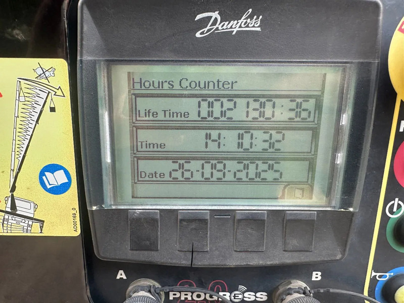 Crédit-bail de Volvo FH 550 TRUCK/TRACTOR! EFFER 140tm!!!!44dkm!!JIB/LIER/WINCH!!TOP!!ROOF/DACH/MONTAGE!!MANUTENTION!! CRANE!!GRUE!! Volvo FH 550 TRUCK/TRACTOR! EFFER 140tm!!!!44dkm!!JIB/LIER/WINCH!!TOP!!ROOF/DACH/MONTAGE!!MANUTENTION!! CRANE!!GRUE!!: photos 19 Crédit-bail de Volvo FH 550 TRUCK/TRACTOR! EFFER 140tm!!!!44dkm!!JIB/LIER/WINCH!!TOP!!ROOF/DACH/MONTAGE!!MANUTENTION!! CRANE!!GRUE!! Volvo FH 550 TRUCK/TRACTOR! EFFER 140tm!!!!44dkm!!JIB/LIER/WINCH!!TOP!!ROOF/DACH/MONTAGE!!MANUTENTION!! CRANE!!GRUE!!: photos 19