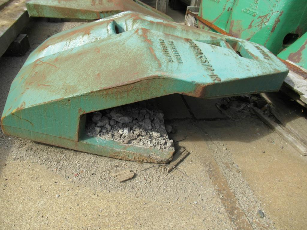 Esco TBC160X570-1R - 3695786 - Accessoire pour Engins de chantier: photos 2 Esco TBC160X570-1R - 3695786 - Accessoire pour Engins de chantier: photos 2