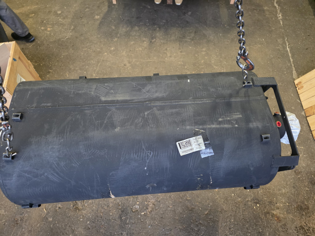 CNH 5801740620 - Silencieux pour Engins de chantier: photos 1 CNH 5801740620 - Silencieux pour Engins de chantier: photos 1