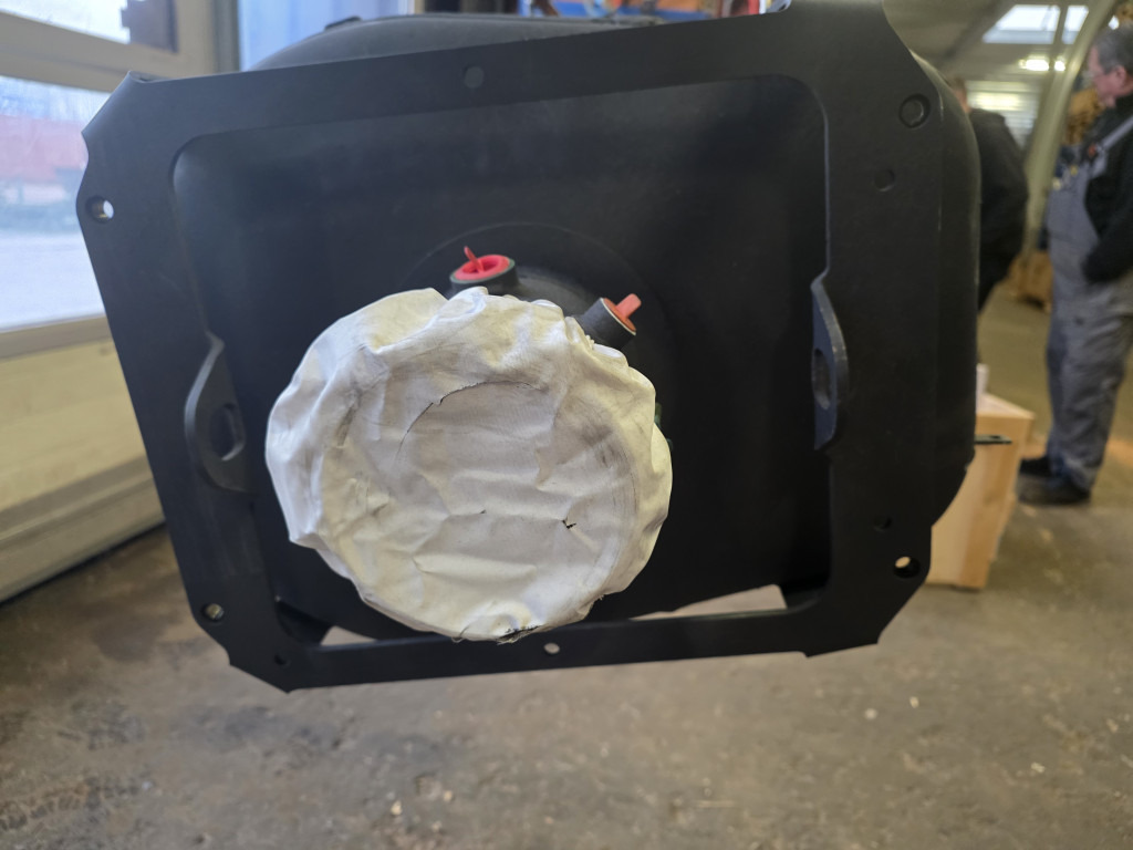 CNH 5801740620 - Silencieux pour Engins de chantier: photos 4 CNH 5801740620 - Silencieux pour Engins de chantier: photos 4