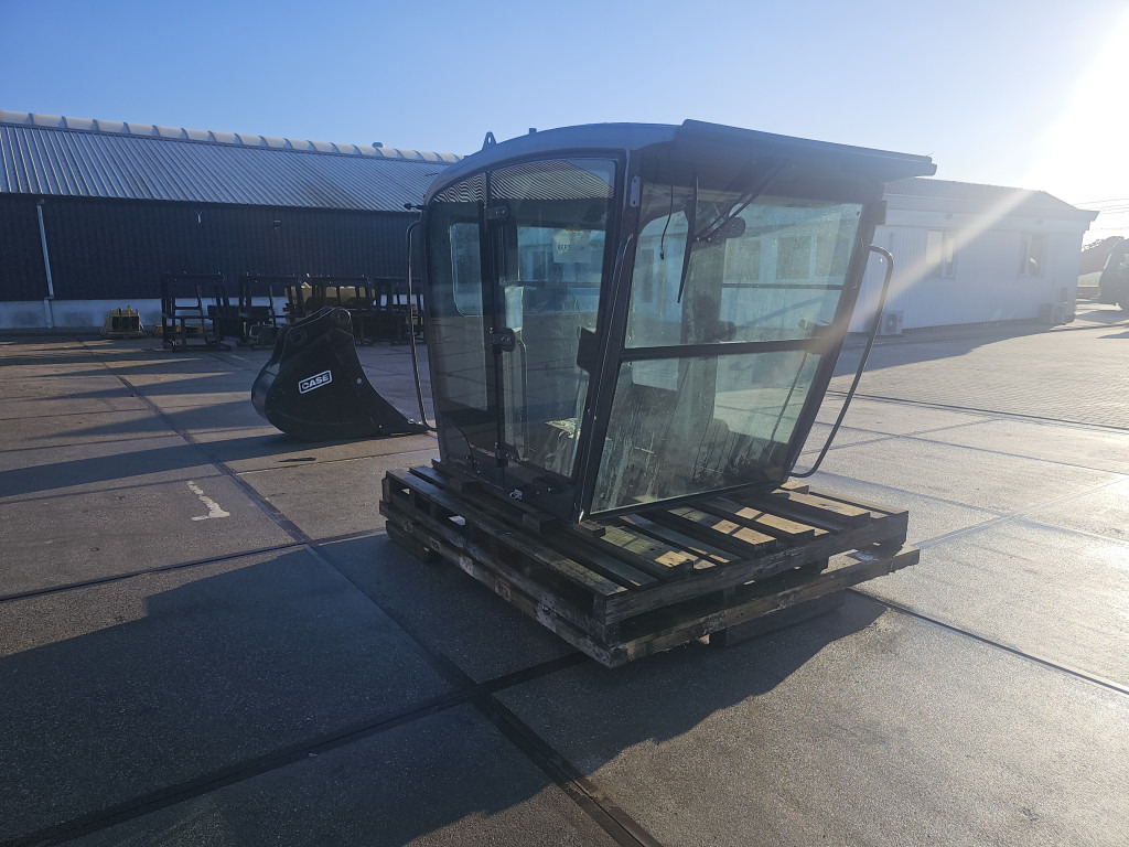 Case 48003933 - Cabine pour Engins de chantier: photos 3 Case 48003933 - Cabine pour Engins de chantier: photos 3
