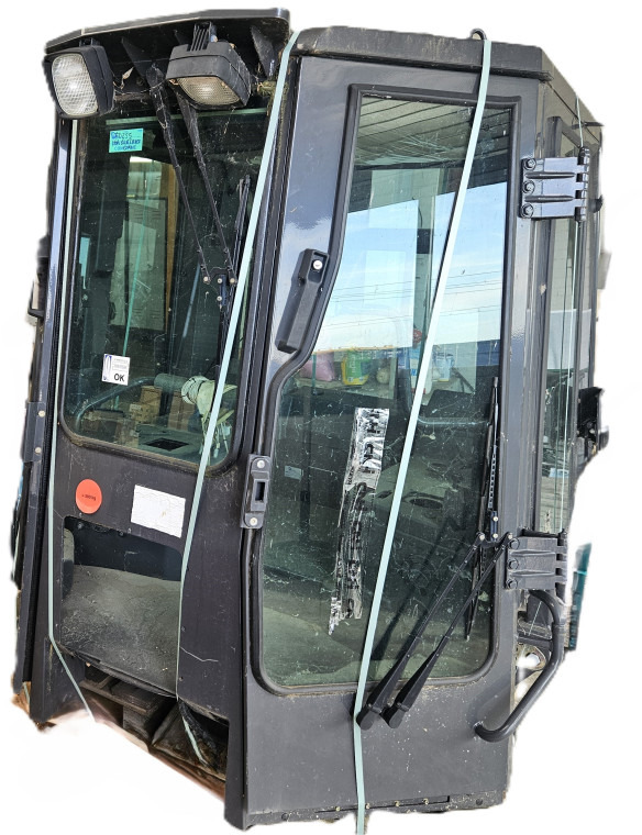 Case 87317280 - 76035501 - Cabine pour Engins de chantier: photos 1 Case 87317280 - 76035501 - Cabine pour Engins de chantier: photos 1