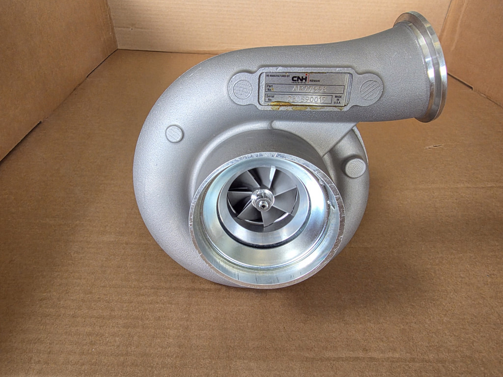 Case AR77998 - Turbocompresseur pour Engins de chantier: photos 1 Case AR77998 - Turbocompresseur pour Engins de chantier: photos 1