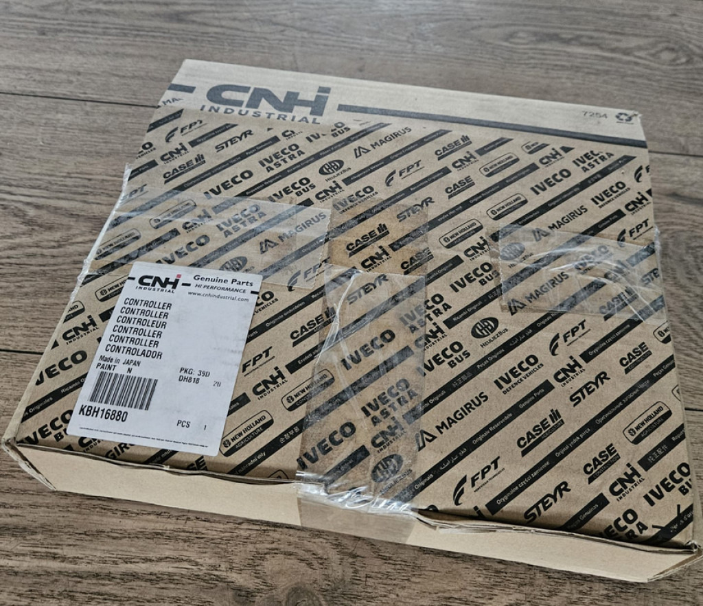 Case KBH16880 - 48011605 - Bloc de gestion pour Engins de chantier: photos 4 Case KBH16880 - 48011605 - Bloc de gestion pour Engins de chantier: photos 4