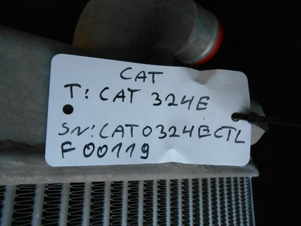 Caterpillar 3477611 - - Intercooler pour Engins de chantier: photos 3 Caterpillar 3477611 - - Intercooler pour Engins de chantier: photos 3